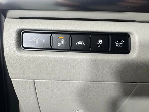 Used 2022 Kia Telluride EX w/ EX Premium Package image 15