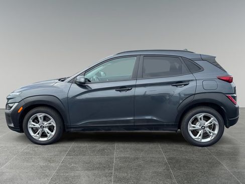 Certified 2022 Hyundai Kona SEL w/ Convenience Package AWD/4WD image 2