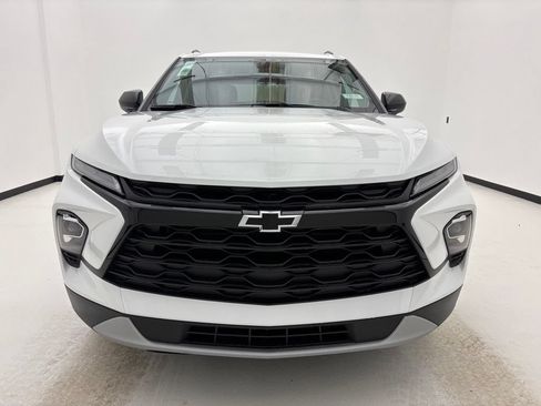 New 2026 Chevrolet Blazer LT w/ Convenience Package FWD image 15