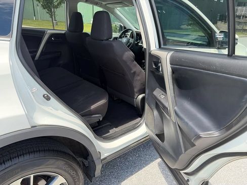 Used 2017 Toyota RAV4 XLE w/ Plus Extra Value Package AWD/4WD image 12