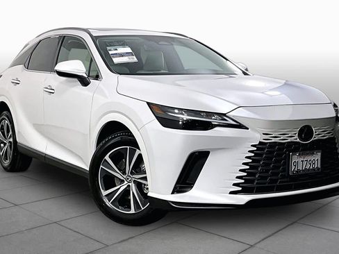 Used 2024 Lexus RX 350 FWD w/ Technology Package image 2