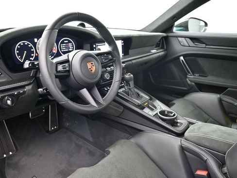 Certified 2026 Porsche 911 GT3 RWD image 4