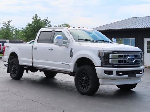 Used 2017 Ford F350 Platinum w/ Platinum Ultimate Package AWD/4WD image 53