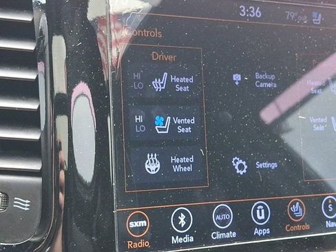 Used 2019 Jeep Grand Cherokee Overland image 30