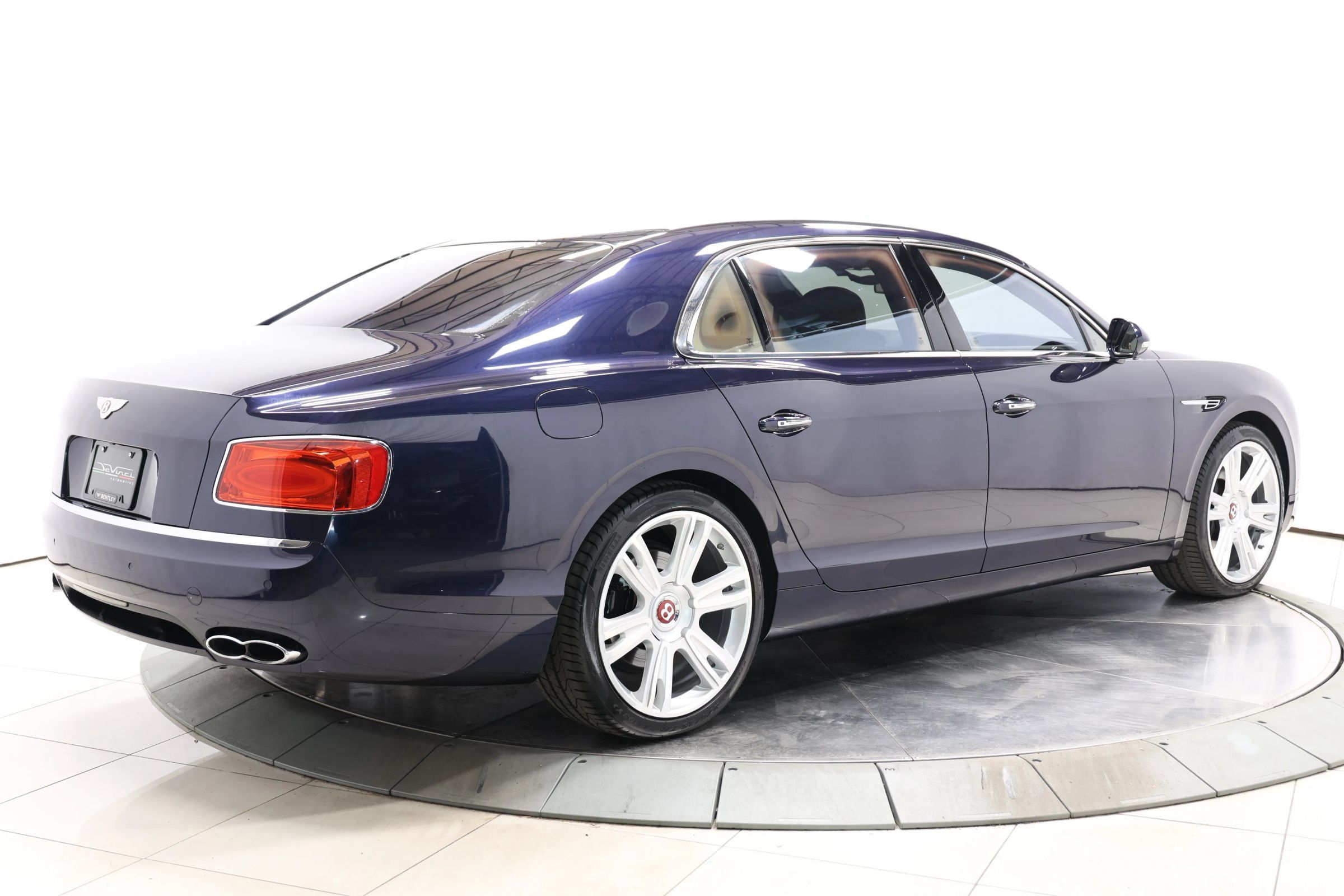 Used 2015 Bentley Flying Spur V8 AWD/4WD image 4