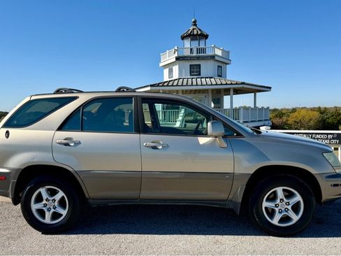 Used 2002 Lexus RX 300 image 4