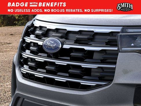 New 2026 Ford Explorer Active w/ Active Comfort Package RWD image 18