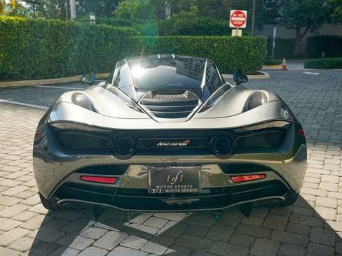 Used 2018 McLaren 720S Performance image 22