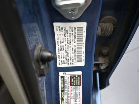 Used 2010 Honda Insight EX image 16