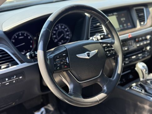 Used 2015 Hyundai Genesis 3.8 w/ Option Group 02 image 13
