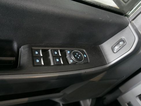 Used 2023 Ford F350 XLT image 16