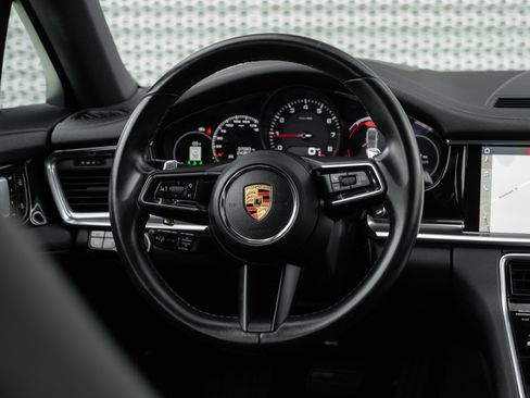 Used 2021 Porsche Panamera 4 AWD/4WD image 9