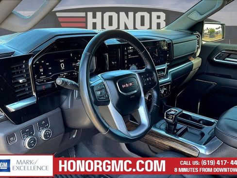 Used 2023 GMC Sierra 1500 Elevation AWD/4WD image 18
