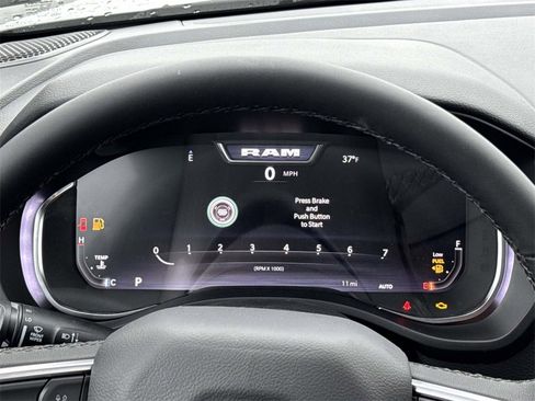 New 2026 RAM 1500 4x4 Crew Cab image 28