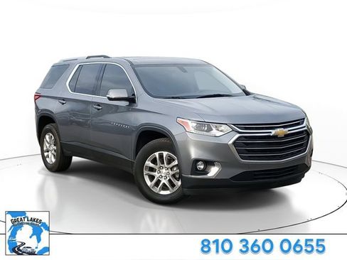 Used 2018 Chevrolet Traverse LT FWD image 1