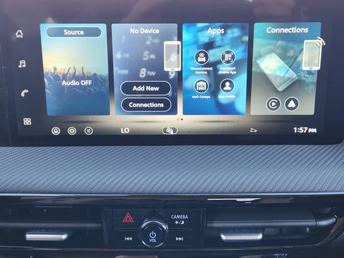 New 2026 Nissan Kicks SR image 16