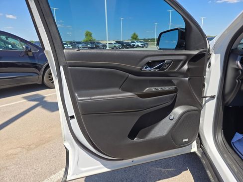 Certified 2021 GMC Acadia AT4 w/ LPO, Floor Liner Package AWD/4WD image 12
