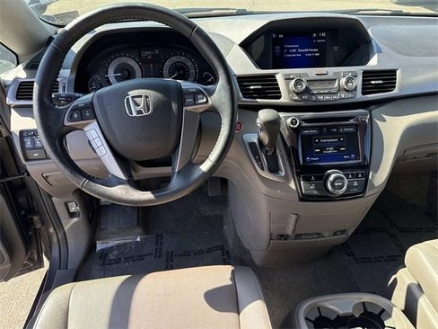 Used 2016 Honda Odyssey EX-L image 18