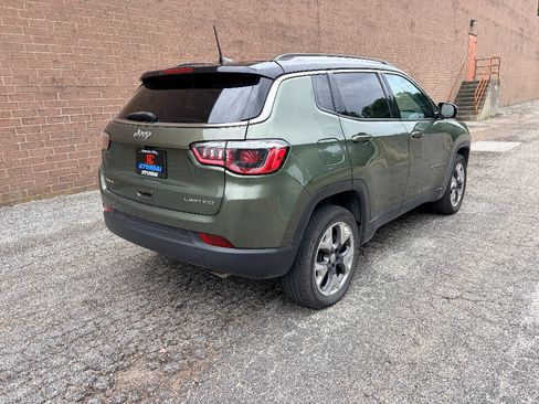 Used 2020 Jeep Compass Limited AWD/4WD image 5