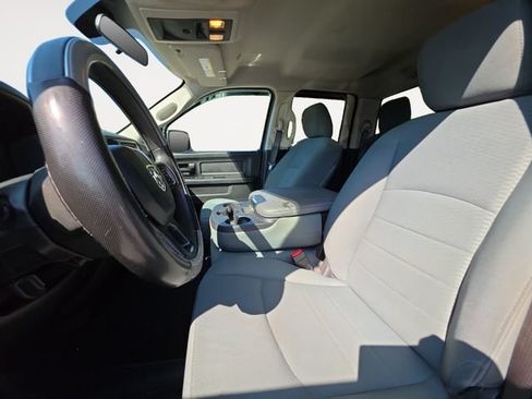 Used 2017 RAM 1500 Express AWD/4WD image 9