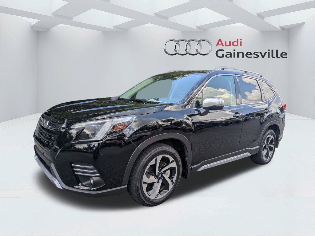 Used 2024 Subaru Forester Touring w/ POP Package 3 AWD/4WD image 10