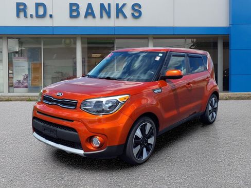 Used 2019 Kia Soul + FWD image 1