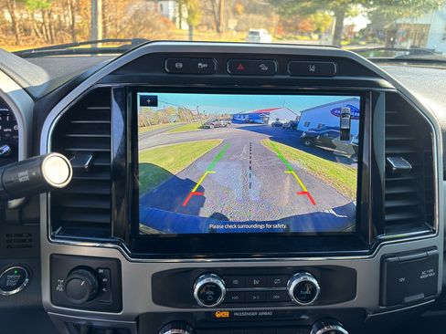 Used 2022 Ford F250 Lariat w/ Tremor Off-Road Package image 34