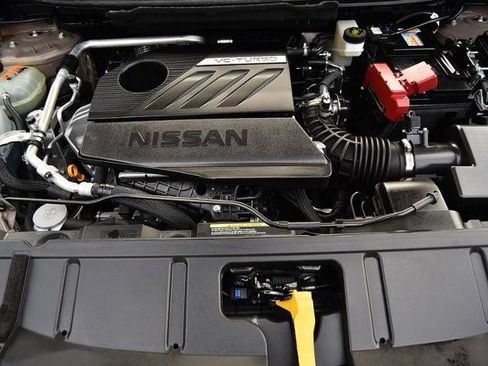 Certified 2024 Nissan Rogue SL image 29