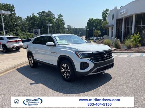 New 2025 Volkswagen Atlas Cross Sport SE image 1