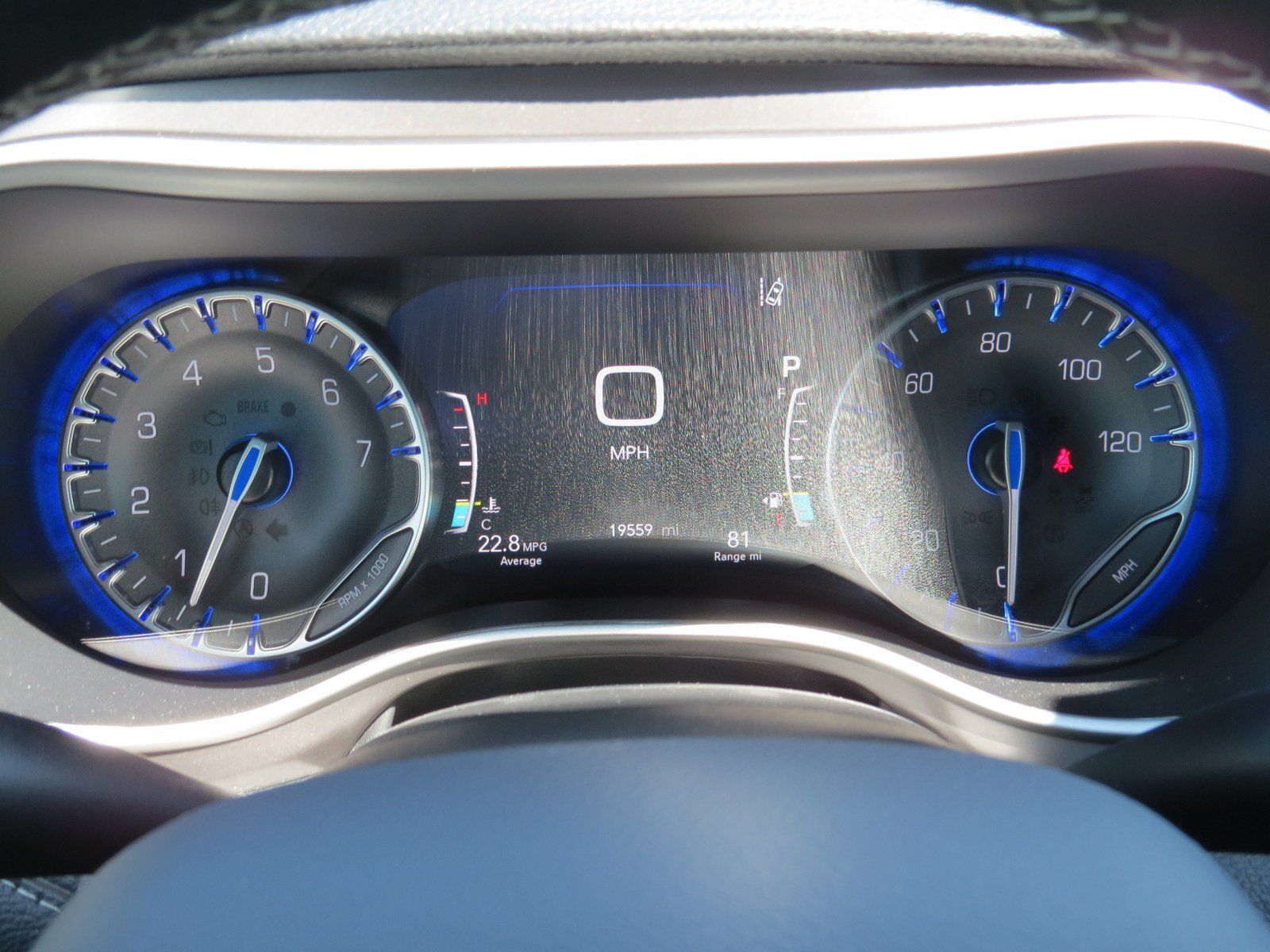 Used 2026 Chrysler Pacifica Select FWD image 18