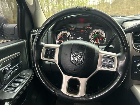 Used 2018 RAM 2500 Laramie w/ Sport Appearance Group AWD/4WD image 11