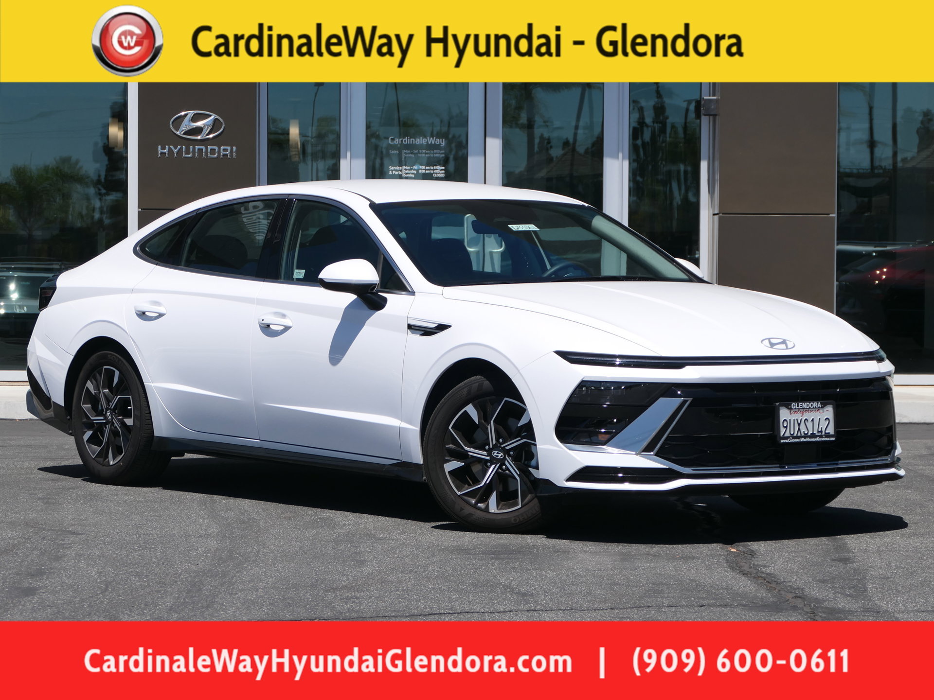 Certified 2025 Hyundai Sonata SEL FWD image 1