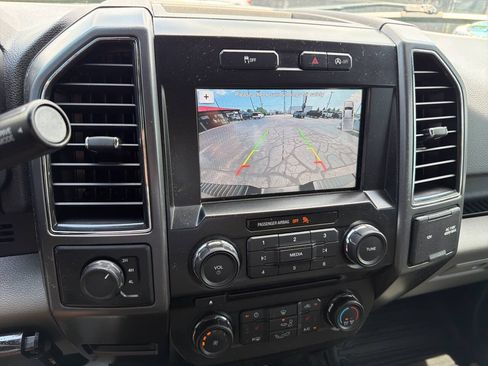 Used 2018 Ford F150 XLT w/ Equipment Group 302A Luxury AWD/4WD image 30
