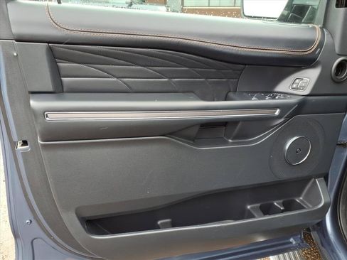 Used 2023 Ford Expedition Max Platinum image 14
