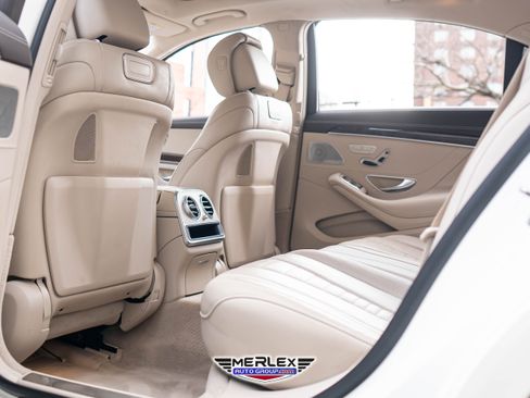 Used 2019 Mercedes-Benz S 560 4MATIC Sedan image 20