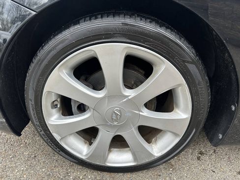 Used 2013 Hyundai Elantra Limited FWD image 30