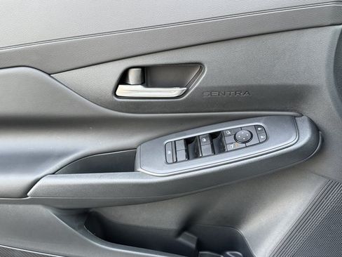 New 2026 Nissan Sentra SV w/ Floor Mat Package FWD image 6
