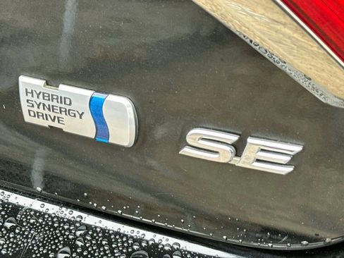 Used 2015 Toyota Camry SE image 5