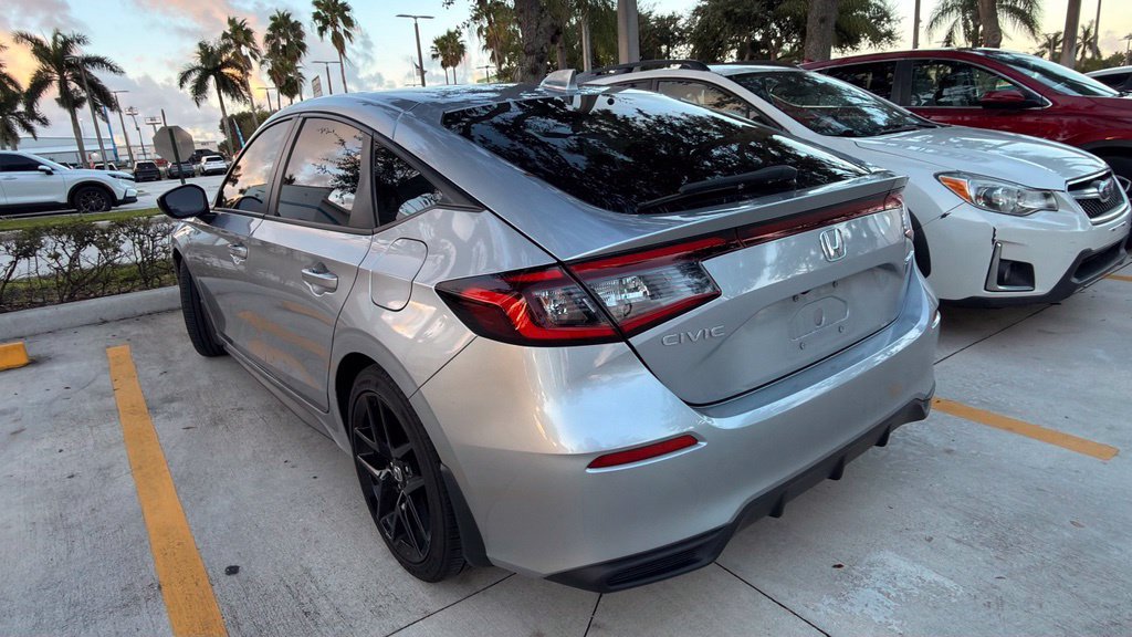 Used 2025 Honda Civic Sport image 8