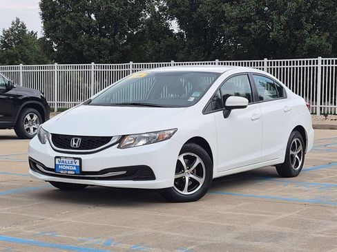 Used 2015 Honda Civic SE image 2