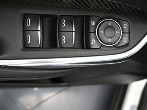 Used 2023 Cadillac XT4 Sport w/ Cold Weather Package FWD image 5