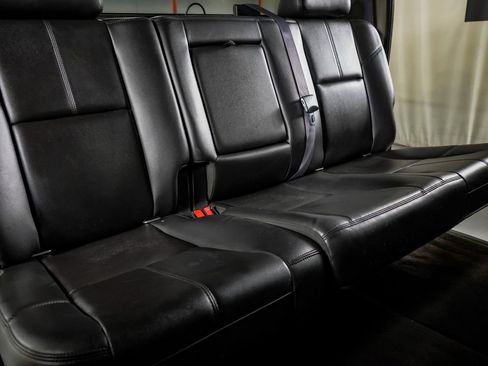 Used 2011 Chevrolet Silverado 3500 LTZ w/ LTZ Plus Package image 27