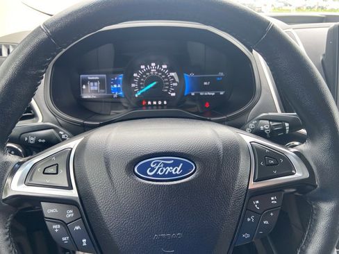 Used 2024 Ford Edge SEL image 13