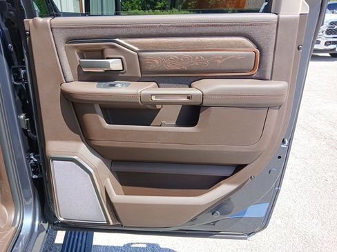 New 2026 RAM 2500 Limited image 33
