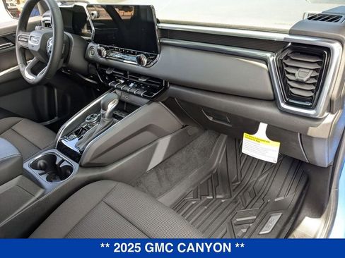 New 2025 GMC Canyon Elevation w/ Convenience Package image 34