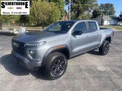 New 2025 GMC Canyon Elevation w/ Convenience Package