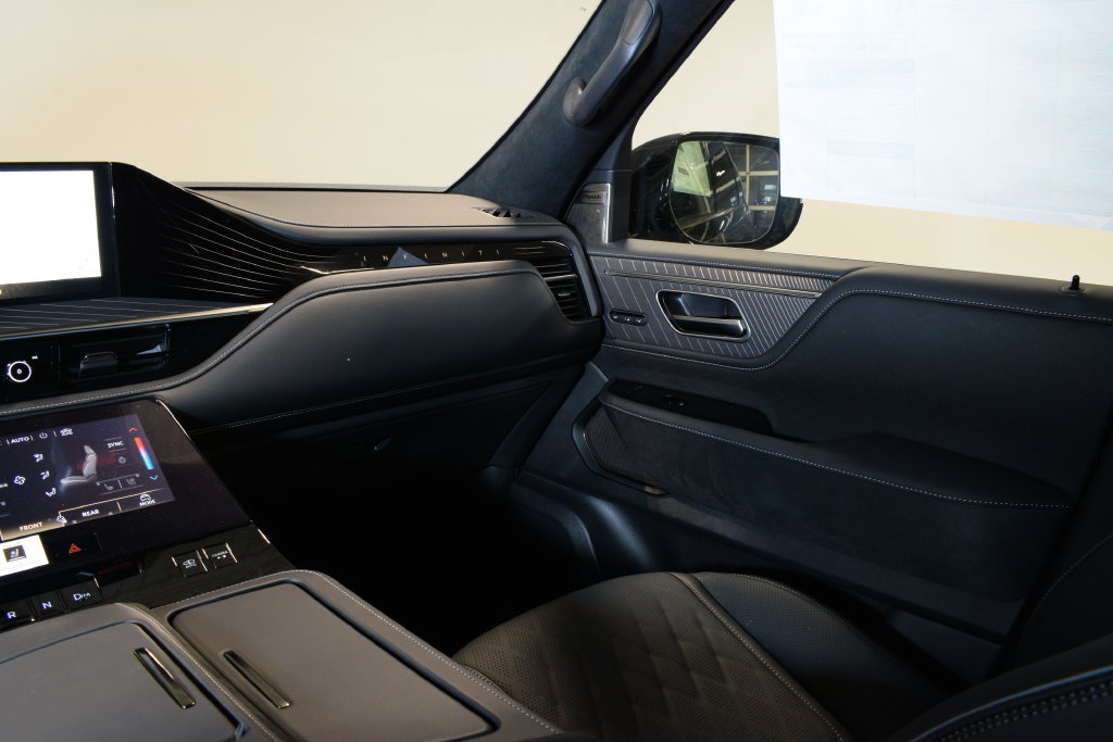 New 2027 INFINITI QX80 Autograph w/ Premium Cargo Package AWD/4WD image 15