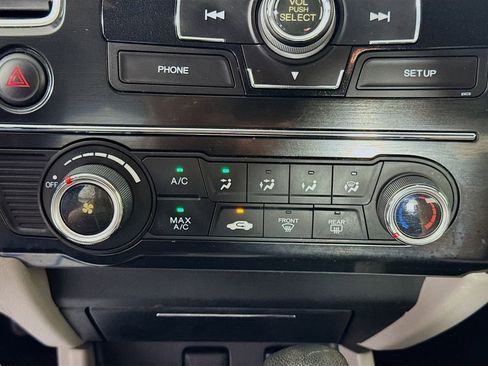 Used 2013 Honda Civic LX image 18