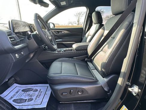 New 2026 Chevrolet Traverse LT w/ Midnight/Sport Edition image 10