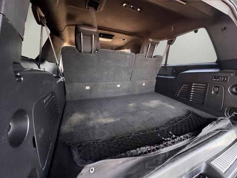 Used 2020 Cadillac Escalade ESV Platinum AWD/4WD image 26